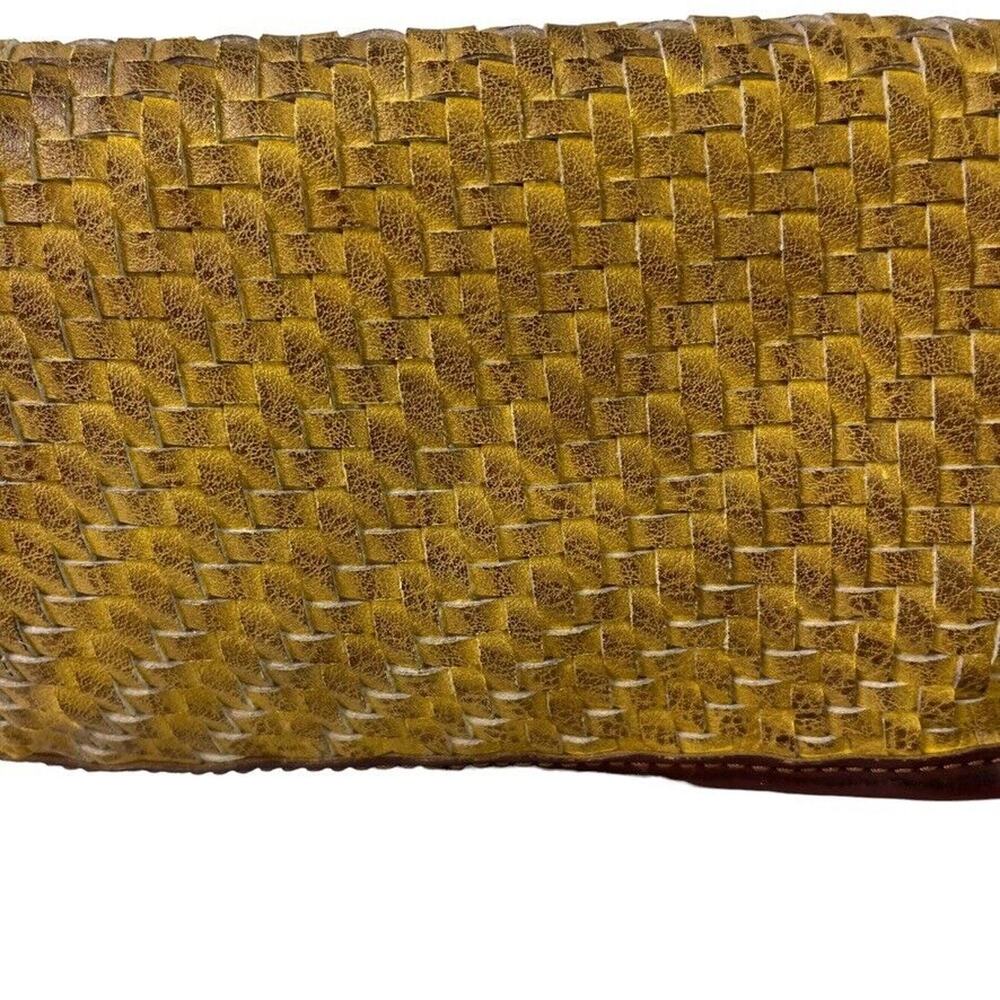Mode Luxe Womens Woven Brown Tan Wristlet Zip Around Wallet Clutch Coin Purse - Picture 2 of 16
